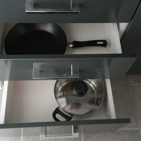 Hill Side Apartman