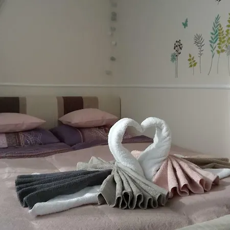 Hill Side Apartman