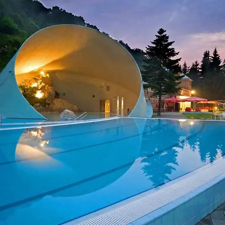 Hill Side Apartman